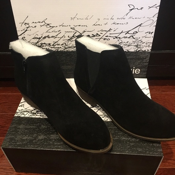 Dr. Scholl's Wedge Booties - Picture 7 of 8